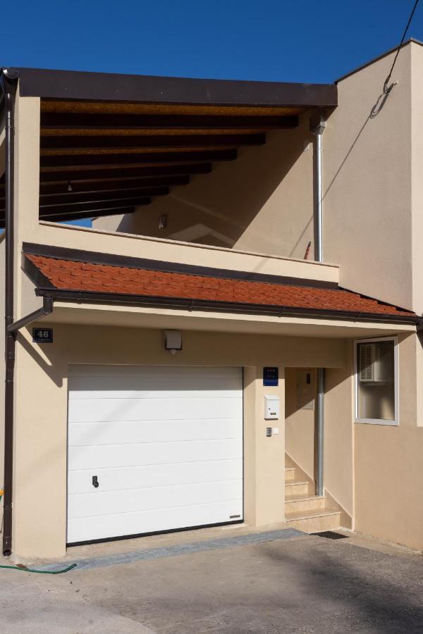 Apartman Marel Žrnovnica Exteriör bild