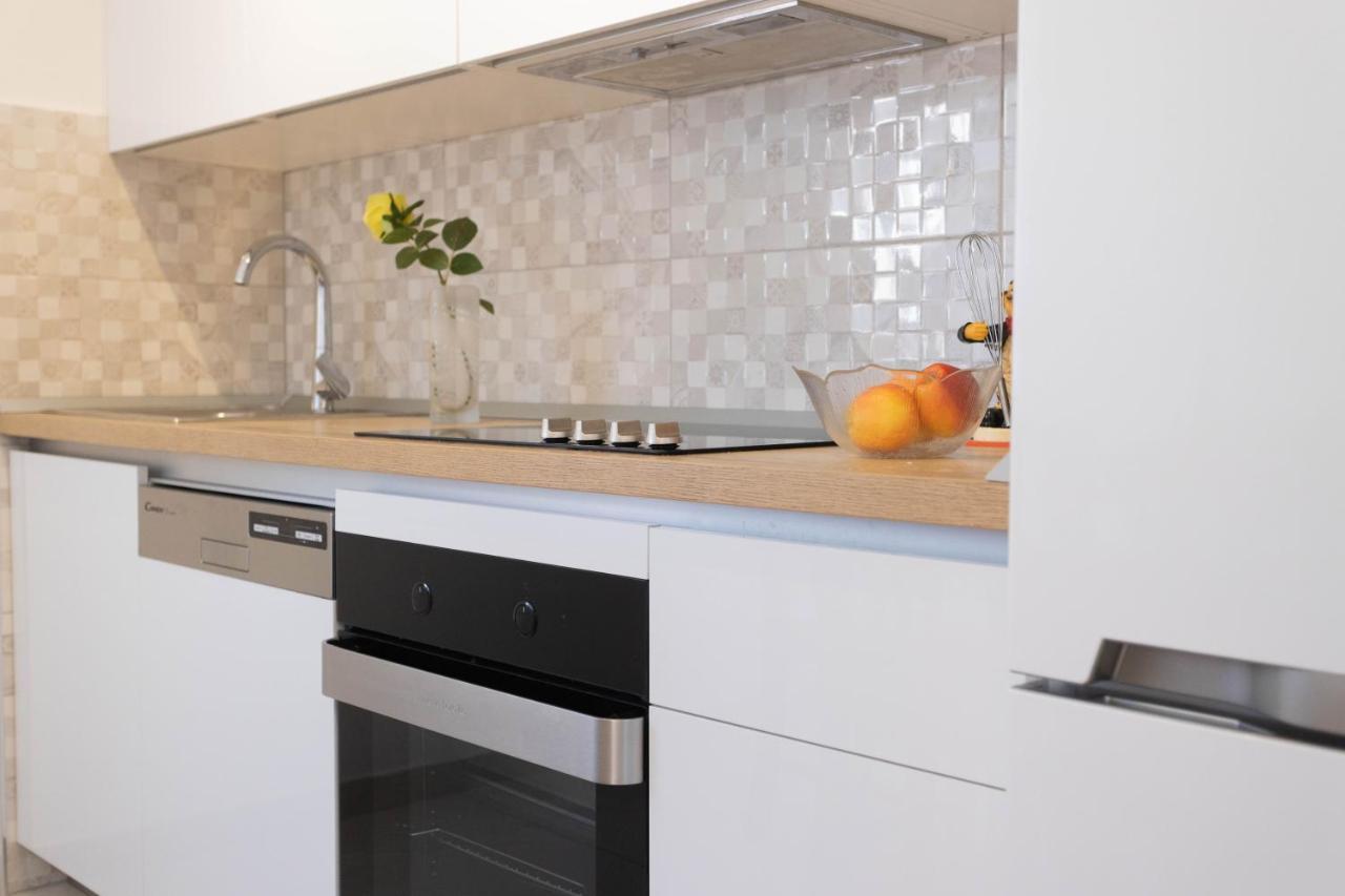 Apartman Marel Žrnovnica Exteriör bild